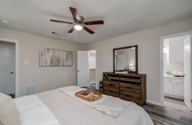 9406 Autauga Street, Houston, TX 77080