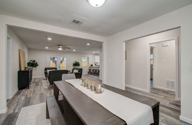 9406 Autauga Street, Houston, TX 77080