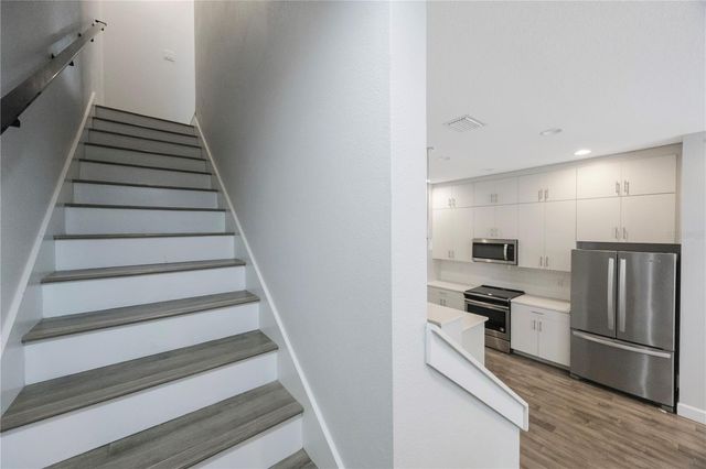 1330 W GRAY STREET 5, Tampa, FL 33606