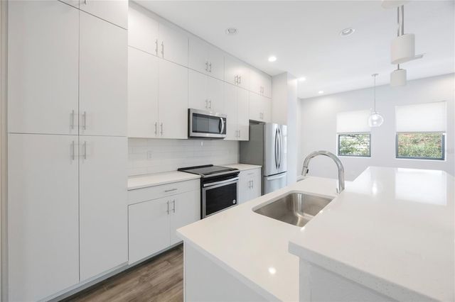 1330 W GRAY STREET 5, Tampa, FL 33606