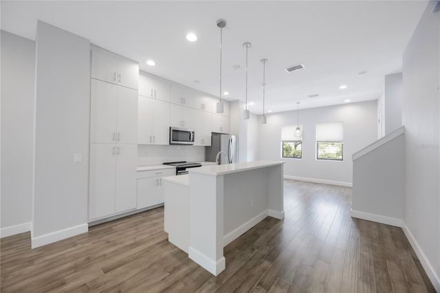 1330 W GRAY STREET 5, Tampa, FL 33606