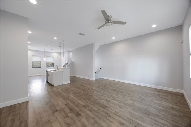 1330 W GRAY STREET 5, Tampa, FL 33606