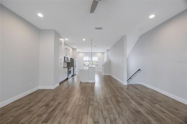 1330 W GRAY STREET 5, Tampa, FL 33606