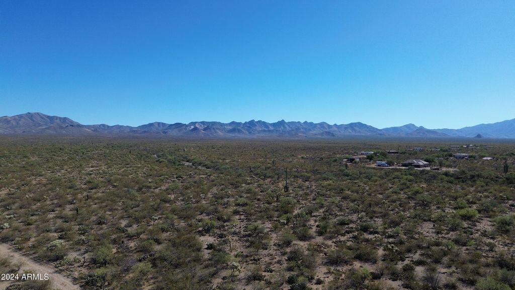 Image 20 of property listing at 17851 S Desert Saguaro Shadow Place 4, Sahuarita, AZ 85629