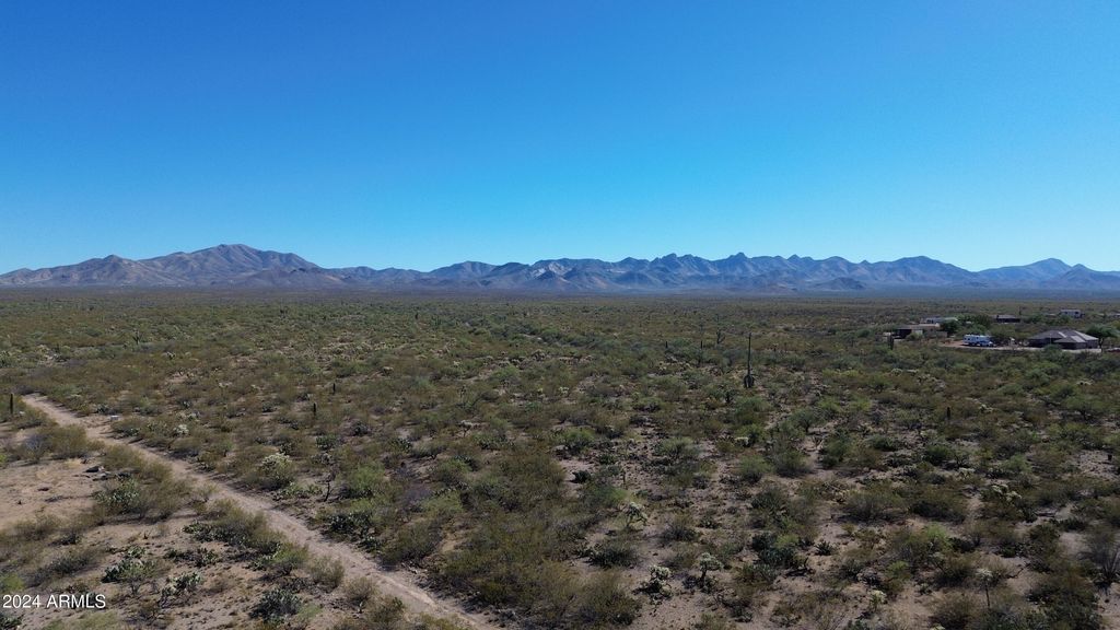 Image 23 of property listing at 17851 S Desert Saguaro Shadow Place 4, Sahuarita, AZ 85629