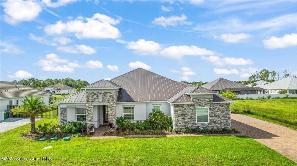 5089 Realm Run, Melbourne, FL 32934