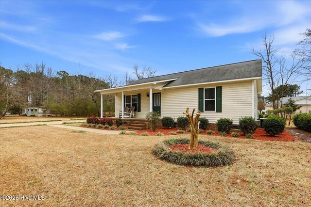 525 W Edwards Street, Princeton, NC 27569