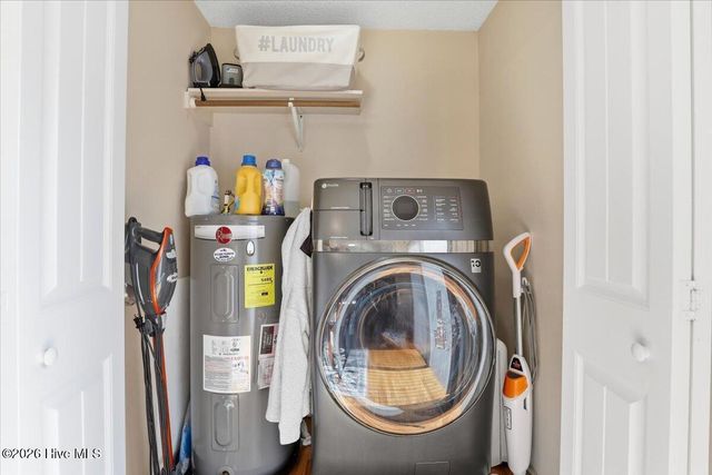 525 W Edwards Street, Princeton, NC 27569