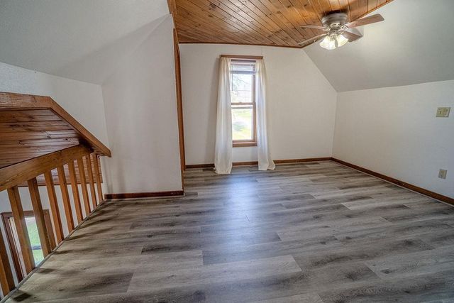 527 Badger Drive, Baraboo, WI 53913