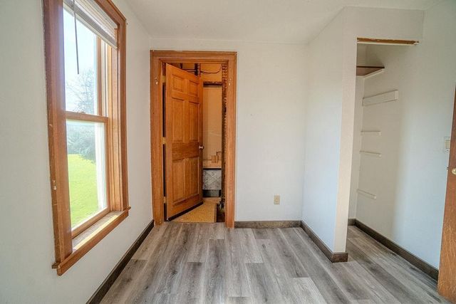 527 Badger Drive, Baraboo, WI 53913