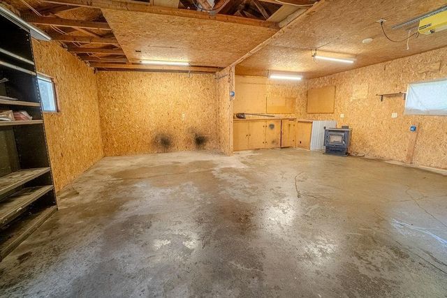 527 Badger Drive, Baraboo, WI 53913