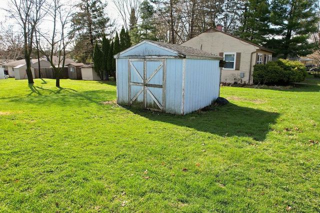 527 Badger Drive, Baraboo, WI 53913
