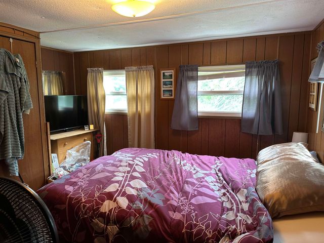 10 Woodland Park, Troy, NH 03465