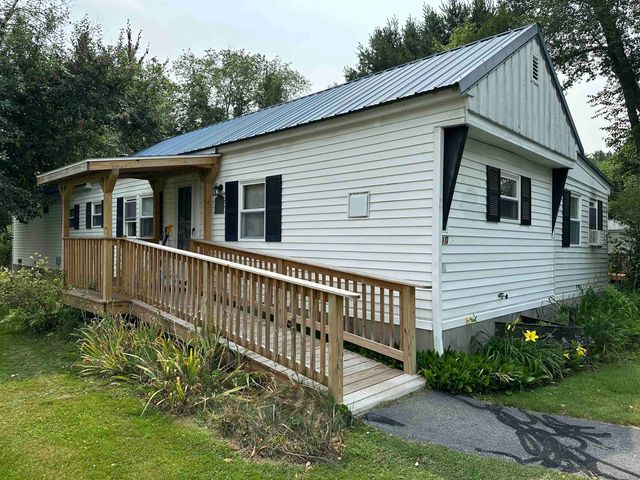 10 Woodland Park, Troy, NH 03465