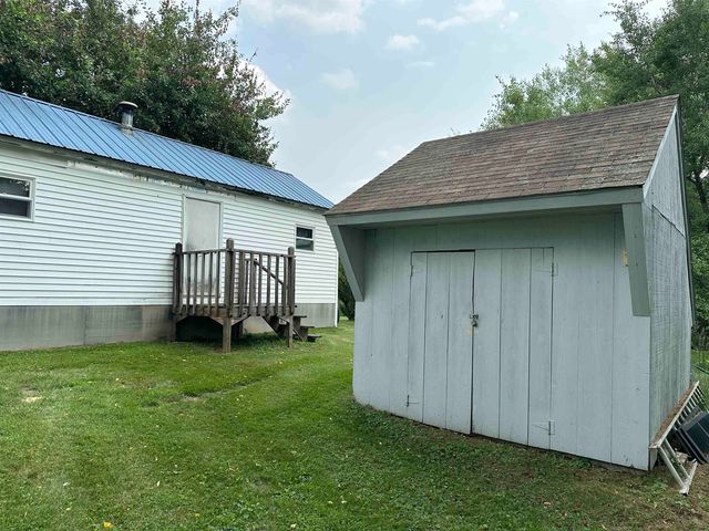 10 Woodland Park, Troy, NH 03465