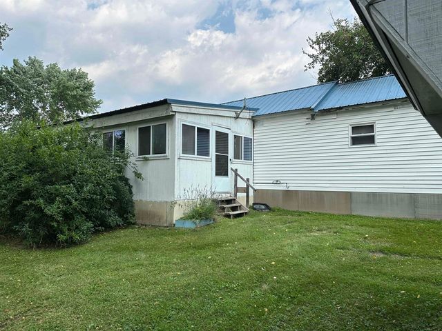 10 Woodland Park, Troy, NH 03465