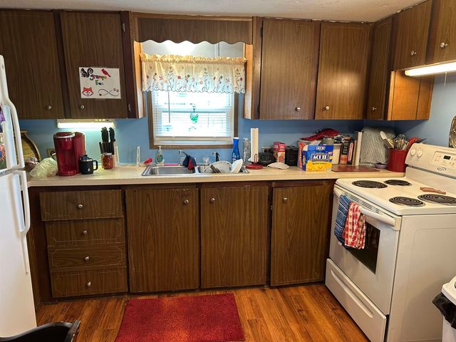 10 Woodland Park, Troy, NH 03465
