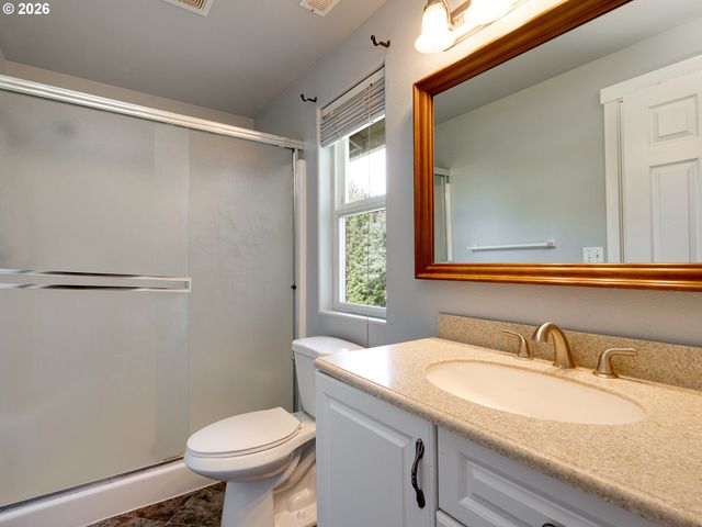 203 Sw 3RD Ave, Battle Ground, WA 98604