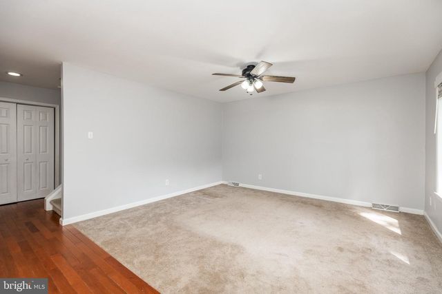 4804 HOGAN DR, Wilmington, DE 19808