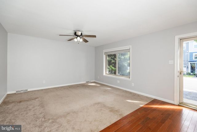 4804 HOGAN DR, Wilmington, DE 19808