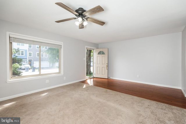 4804 HOGAN DR, Wilmington, DE 19808