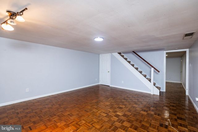 4804 HOGAN DR, Wilmington, DE 19808