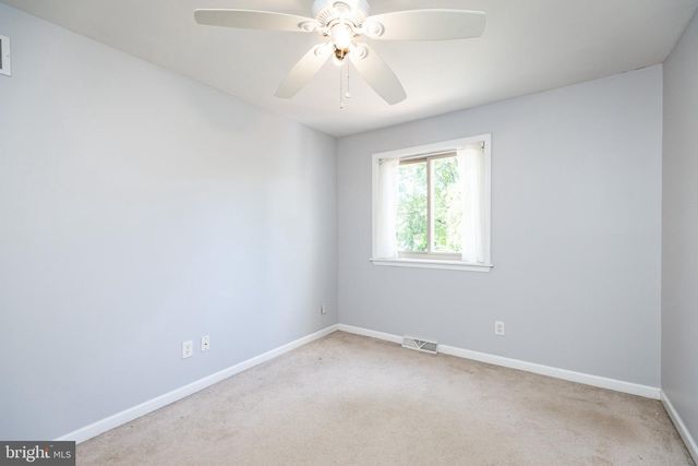 4804 HOGAN DR, Wilmington, DE 19808