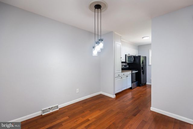 4804 HOGAN DR, Wilmington, DE 19808