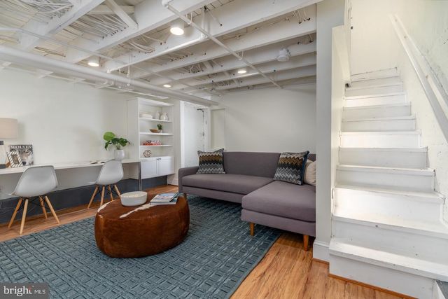 511 INDEPENDENCE AVE SE, Washington, DC 20003