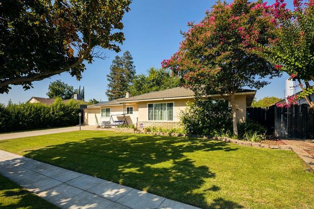 6085 N 10th Street, Fresno, CA 93710