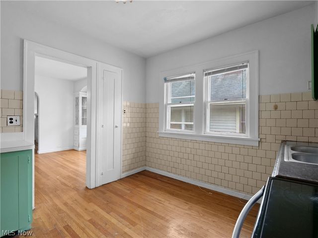 3141 Kensington Road, Cleveland Heights, OH 44118