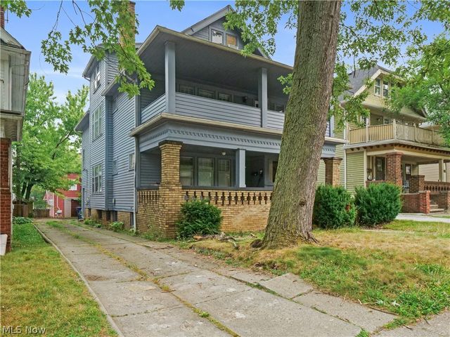 3141 Kensington Road, Cleveland Heights, OH 44118