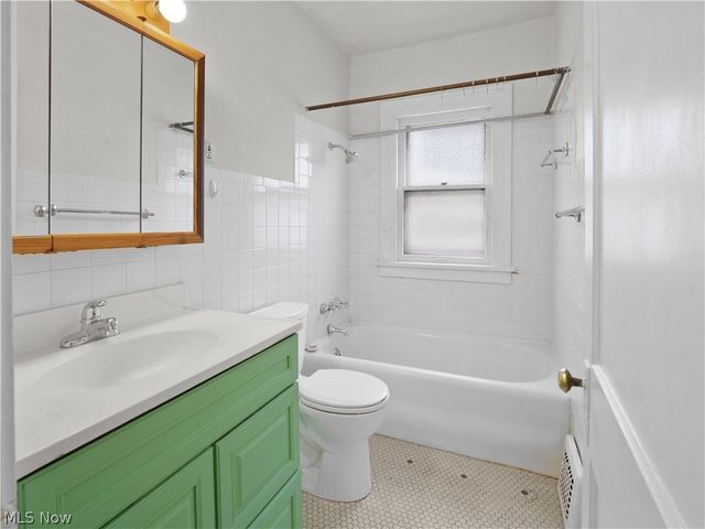 3141 Kensington Road, Cleveland Heights, OH 44118