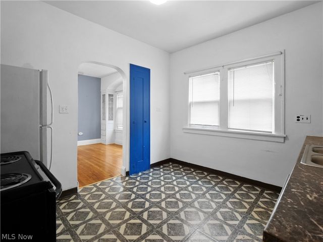 3141 Kensington Road, Cleveland Heights, OH 44118