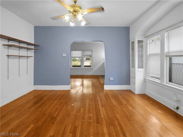 3141 Kensington Road, Cleveland Heights, OH 44118