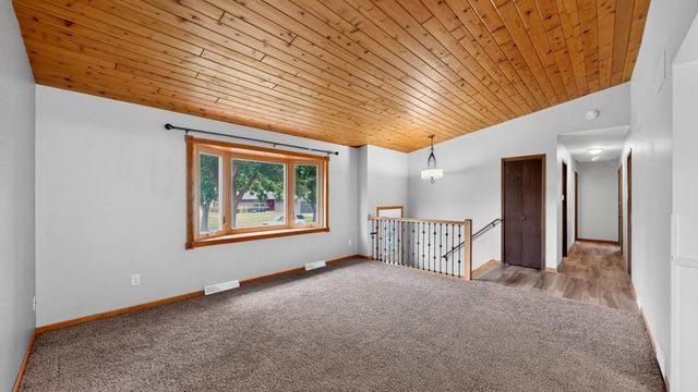 1634 7th Avenue SE, Rochester, MN 55904