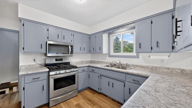 1634 7th Avenue SE, Rochester, MN 55904