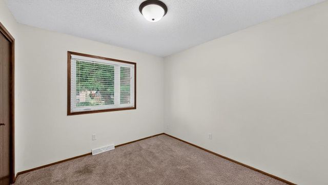 1634 7th Avenue SE, Rochester, MN 55904