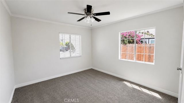 2211 S Sycamore, Los Angeles, CA 90016