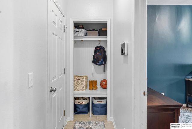 1408 N 209th Avenue, Elkhorn, NE 68022