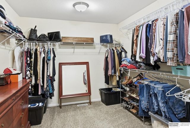 1408 N 209th Avenue, Elkhorn, NE 68022