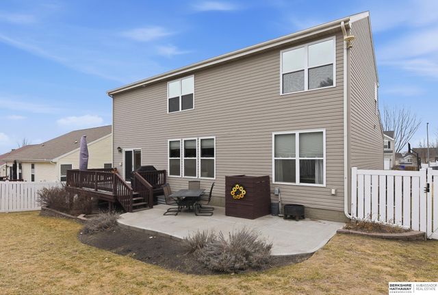 1408 N 209th Avenue, Elkhorn, NE 68022