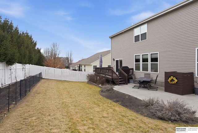 1408 N 209th Avenue, Elkhorn, NE 68022