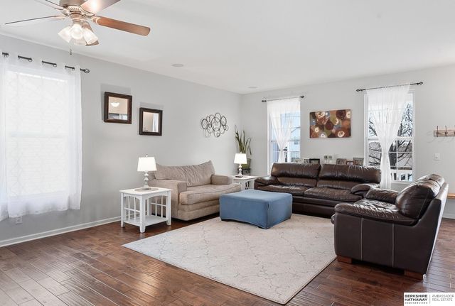 1408 N 209th Avenue, Elkhorn, NE 68022