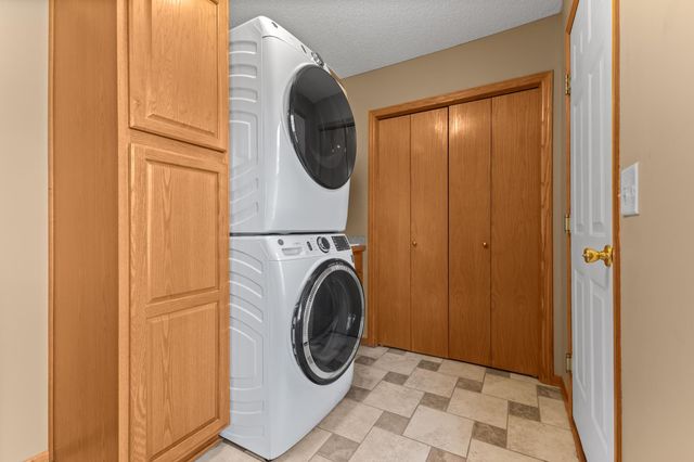 12871 Zilla Street NW, Coon Rapids, MN 55448