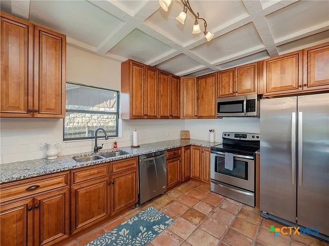 127 Bogie Drive, San Marcos, TX 78666