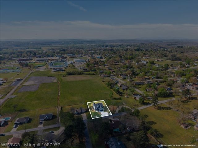 325 Nashville Street, Greenwood, AR 72936