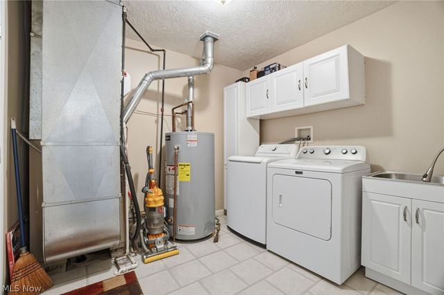4122 Denise Drive, Ashtabula, OH 44004
