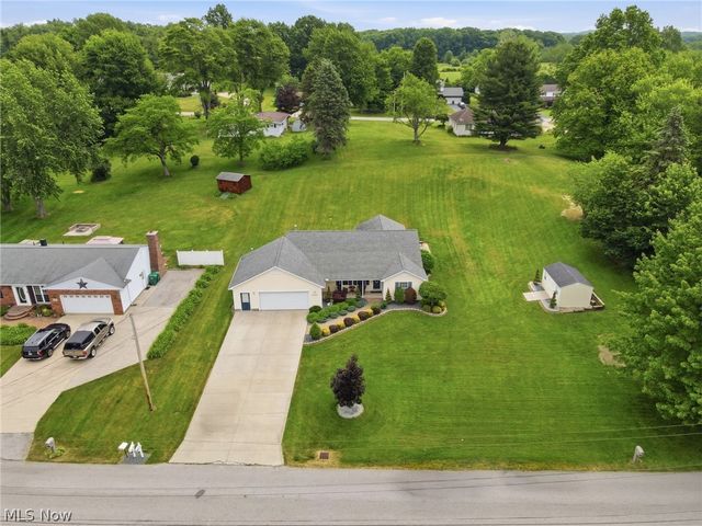 4122 Denise Drive, Ashtabula, OH 44004