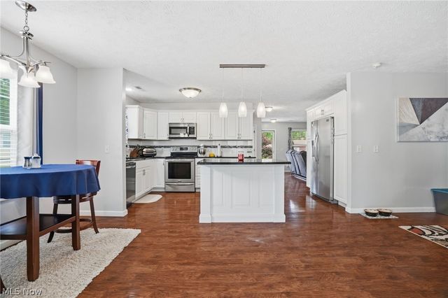 4122 Denise Drive, Ashtabula, OH 44004